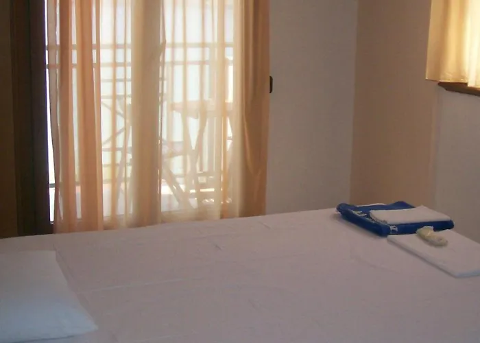 Dolphins House * コイニラ