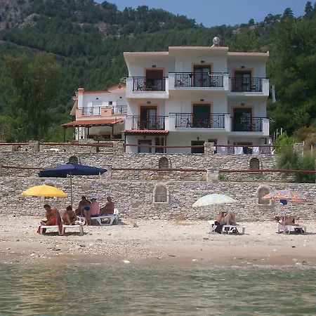 Dolphins House Kinira