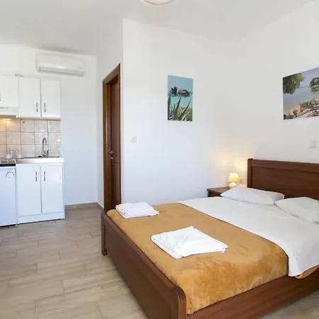 Apartament Dolphins House Kinira