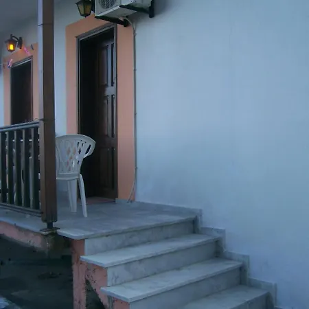 Apartament Dolphins House Kinira