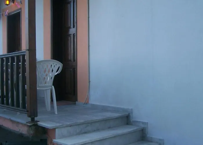 Apartament Dolphins House Koinira